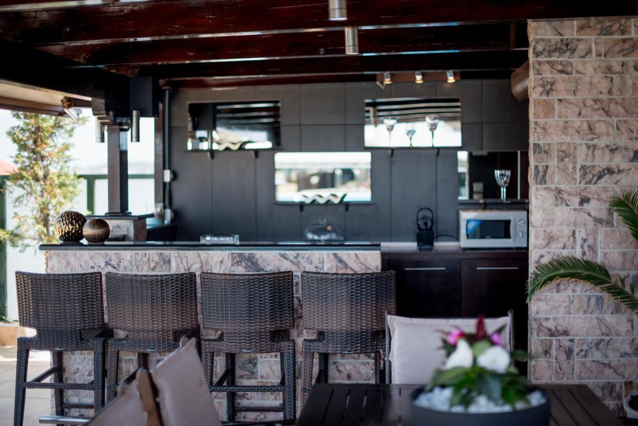 Luxury Penthouse With Private Pool Apartamento Preveza Exterior foto